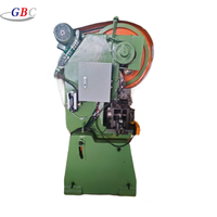 Machines automatiques à grande vitesse pour la fabrication d'œillets et de boutons avec presse à clips pour la production de boutons métalliques pour vêtements et chaussures