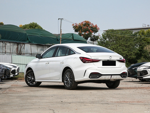 2023 <span class=keywords><strong>MG5</strong></span> berline de luxe 180DVVT manuel essence 1.5L lumière sombre intérieur EV voiture hybride Option nouvelles voitures en alliage d'aluminium galerie de toit - Product Image 4