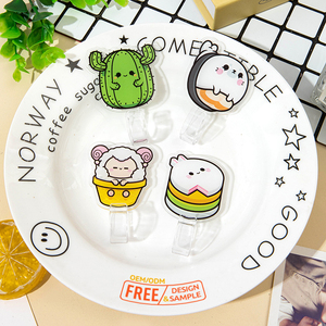 Gancho de pared transparente de acrílico con diseño de dibujos animados, sin costuras, para cocina, baño, manualidades de plástico, personalizable, venta al por mayor - Product Image 3