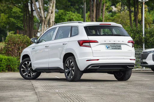 SAIC <span class=keywords><strong>Skoda</strong></span> Karoq 2025 <span class=keywords><strong>SUV</strong></span> Compact 1.4T 7DCT 5 Places Coffre Spacieux Économique en Carburant Voiture Familiale Neuve - Product Image 5