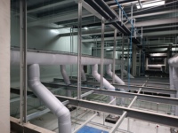 Tuyau d'aération pré-isolé en composite caoutchouc-plastique flexible à 3 couches pour CVC, fourni directement par le fabricant