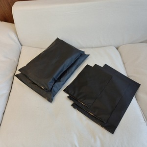 Custom High Quality Black Matte Zipper Bag for Packing Clothes - Product Image 3
