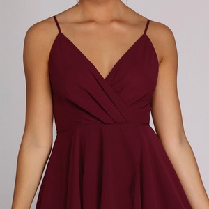 เดรสสายเดี่ยวแฟชั่นขายส่งสำหรับผู้หญิงและเด็กผู้หญิง ผ้าชีฟองทรงเอวธรรมชาติ ผ้าไม่ยับ ดีไซน์หรูหรา ตัดเย็บตามสั่ง ทรงเอไลน์ไม่สมมาตร สไตล์ลำลอง - Product Image 6