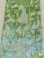 Tissu Jacquard Organza Métallisé Personnalisé en Polyester 141 g/m², Teint en Fil, Grand Motif Floral Métallique 3D
