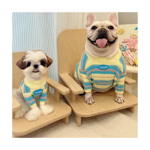 新款设计黄色条纹套装冬季保暖狗宠物服装舒适狗套头衫针织狗毛衣