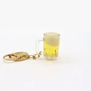 Verre à bière imitation bière plastique porte-clés liquide porte-clés créatif nouveau sac téléphone voiture pendentif porte-clés