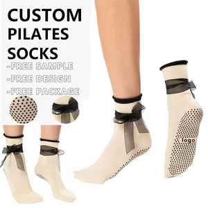 Chaussettes en vrac, chaussettes de sport personnalisées, chaussettes de yoga, chaussettes athlétiques en coton, chaussettes unisexes pour femmes, chaussettes antidérapantes - Product Image 1