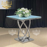 Nouveau design en acier inoxydable pour décorer le socle d'anniversaire Table rectangulaire pour gâteau de mariage élégant