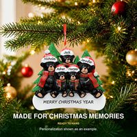 Ornement de Noël Ours Noir 2027 |   Cadeau personnalisé pour une famille de 5 personnes