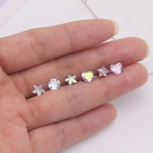Boucles d'oreilles en acier inoxydable en forme de cœur, 0,8 mm, 6 mm, sertissage à griffes CZ, pour cadeau - Product Image 3