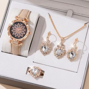 Ensemble de montres-bracelets pour femmes, <span class=keywords><strong>montre</strong></span> de luxe avec cadran en forme de <span class=keywords><strong>lotus</strong></span>, couleur or, ensemble de bijoux en cristal en forme de cœur pour un usage quotidien - Product Image 5