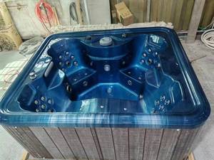 <span class=keywords><strong>Bañera</strong></span> de Hidromasaje Spa Cuadrada de Acrílico con Calefacción de Temperatura Constante, Diseño Moderno y Portátil para Exteriores - Product Image 4