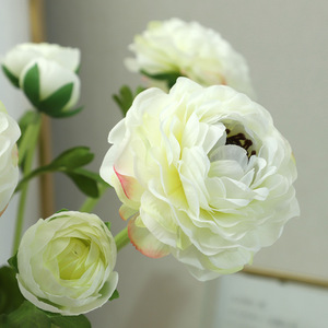 Flores Artificiales de Peonía de Plástico y Seda para Decoración del Hogar y Bodas, Hechas en China, Dos Flores de Loto - Product Image 3