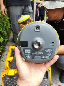 <span class=keywords><strong>GEOMAX</strong></span> ZG25 Rtk Gps <span class=keywords><strong>Gnss</strong></span> avec module EG25 Instrument d'arpentage Version de mise en page visuelle Récepteur <span class=keywords><strong>Gnss</strong></span> Rtk pour l'ingénierie - Product Image 5