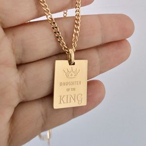 Collier rectangulaire personnalisé en acier inoxydable avec <span class=keywords><strong>citation</strong></span>, mantra, message ou verset biblique, fille du roi, 18 carats - Product Image 3