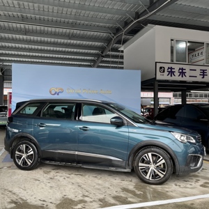 Dongfeng <span class=keywords><strong>Peugeot</strong></span> <span class=keywords><strong>5008</strong></span> SUV d'<span class=keywords><strong>occasion</strong></span> 2017, essence, cinq places, automatique, conduite à gauche, SUV moyen - Product Image 3