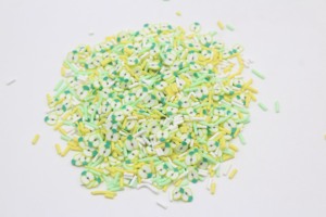 500g グリーンアップルクレイスライス 無毒 アンティーク風模造フィギュアパターン ミックスロングスプリンクル DIYクラフト ホームデコレーション用 - Product Image 4