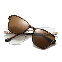 QSKY 72001 Lunettes Optiques Magnétiques Ultralégères Oeil de Chat à Clipser TR90 2-en-1 Polarisées UV400 Monture Personnalisable avec Logo