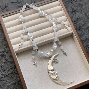Collana con Ciondolo Stella e Luna Celeste Unico di Bella Viva, Accessori di Moda per Uso Quotidiano Femminile - Product Image 4