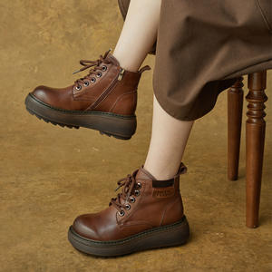 Bottines Martin à plateforme pour femmes, nouvelle collection automne/hiver, bout rond, deux usages, en cuir véritable, confortables, à talon compensé - Product Image 1