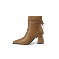 Sepatu Boots Wanita Kulit Sapi Asli Model Slip-On Renda Warna Cokelat Ujung Runcing Hak Tebal untuk Musim Gugur dan Dingin