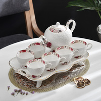 Set Cangkir Teh Kopi Porselen 8 Buah dengan Rak dan Set Cangkir, Motif Bunga Relief Gaya Eropa yang Elegan