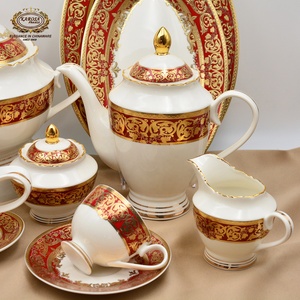 <span class=keywords><strong>Service</strong></span> de table de luxe 98 pièces style royal, en porcelaine fine, avec décor gaufré or véritable et couleur rouge, pour 12 personnes, comprenant assiettes et bols - Product Image 3