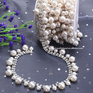 Catena di perle di strass per decorazione/vetro ceco <span class=keywords><strong>perla</strong></span> bianca su catena di coppa placcata in argento - Product Image 2