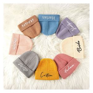 Gorro de Invierno con Logotipo Personalizado para Adultos, Diseño Clásico con Toque Personalizado - Product Image 6