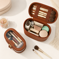 Pochette de voyage pour cosmétiques de grande capacité en PU avec logo personnalisé imprimé, sac à cosmétiques en cuir vegan écologique tendance