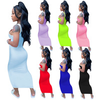 Vente de gros Robe longue décontractée solide pour femme Maxi personnalisée, Robes unies sans manches moulantes avec surpiqûres pour femme