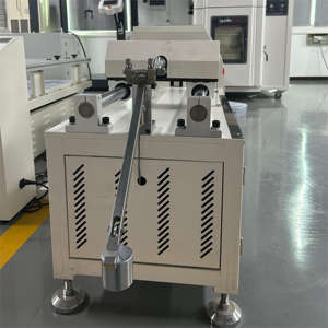 Máquina testadora de torção horizontal de metal para detectar parafusos de osso de metal - Product Image 2