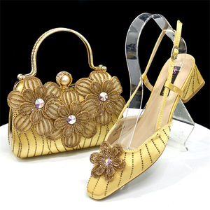 Conjunto de Zapatos y Bolso de Noche para <span class=keywords><strong>Mujer</strong></span>, Estilo Princesa, Dorado Otoñal, Estilo Instagram, <span class=keywords><strong>Sandalias</strong></span> de Tacón de Aguja con Punta Cuadrada, Cómodas - Product Image 1