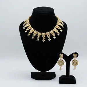 Conjunto de Collar Clásico Indio de Novia con Perlas Imitación Rodio y Jadau, Venta al por Mayor, Estilo Kundan Polki, para Bodas y Fiestas Indias - Product Image 1