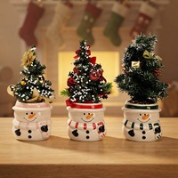 Mini arbre artificiel bonhomme de neige en pot en céramique, ornement de table, décoration intérieure pour la maison et les fêtes, résistant à la corrosion