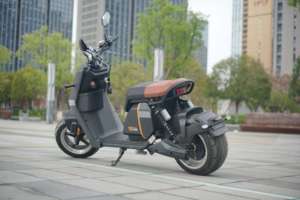 Citycoco 3000W 41-50km/h SPORT 701PRO Scooter Électrique à Deux Roues Sans Balais au Lithium Étanche Sport Chopper avec Grande Selle - Product Image 4
