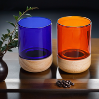 Tasse à café en verre borosilicate coloré à paroi simple de 280 ml avec base en bois – Mugs créatifs en verre ambré en gros