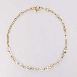 Pulsera de tenis de oro de 14 quilates de alta calidad con mini diamantes cultivados en laboratorio para mujer, ideal para compromiso, boda o fiesta. - Product Image 1