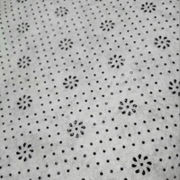 Tissu non tissé de haute qualité à points de 1-3 mm : Tissu en polyester aiguilleté imperméable et antidérapant