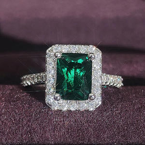 Fabriqué en Chine <span class=keywords><strong>Zales</strong></span> anneaux <span class=keywords><strong>de</strong></span> mariage vert bleu noir blanc rose Zircon échantillon conceptions <span class=keywords><strong>de</strong></span> bague <span class=keywords><strong>de</strong></span> mariage - Product Image 4