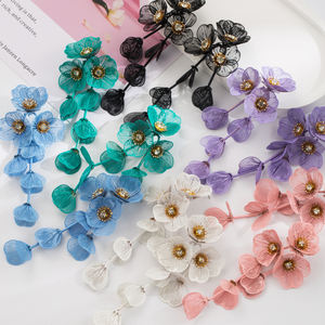 Pendientes Largos de Aleación con Flores en Capas, Estilo Vacacional de Verano, Joyería de Alta Gama para Mujer, Venta al Por Mayor - Product Image 1