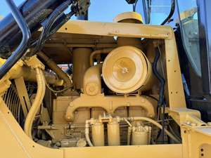 Bulldozer d'occasion Caterpillar D7G/D5M/D5K/D6D/D6M/D6K/D6R/D7R, bon moteur, modèle 2020, puissance 150 kW, pompe, boîte de vitesses, roulement, Japon - Product Image 2