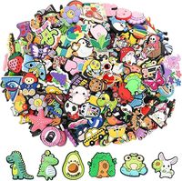 Breloques personnalisées en PVC et caoutchouc pour chaussures, décorations détachables religieuses, de dessins animés, florales et en lettres pour sabots, Crocs, claquettes et sandales