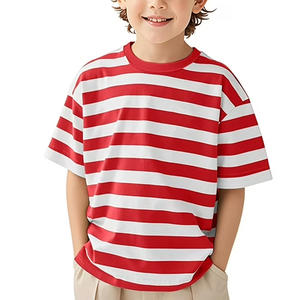 Camiseta de cuello redondo a rayas suaves para niños, hecha de 100% algodón con un peso cómodo y detalles minimalistas en las rayas. - Product Image 6