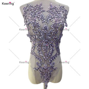 ¡Venta al por mayor! Apliques <span class=keywords><strong>de</strong></span> encaje bordado hecho a mano con cuentas <span class=keywords><strong>de</strong></span> cristal para ropa, precio <span class=keywords><strong>de</strong></span> diamantes <span class=keywords><strong>de</strong></span> imitación, venta al por mayor más barato - Product Image 4