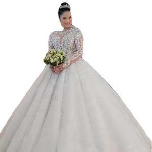 Vestidos de Novia de Lujo 2025 con Cuello Barco de Encaje, Manga Media, Estilo Princesa, Ilusión Óptica, Apliques y Flores Clásicas - Product Image 6