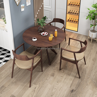 Chaises de restaurant en bois au design moderne et confortable pour hôtels et cantines – Vente en gros