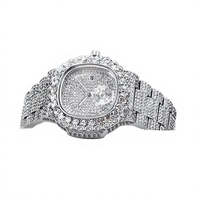 Montre de luxe unique en acier inoxydable avec moissanite glacée, boîtier carré 41 mm, analogique, fermoir à boucle, verre saphir, date automatique