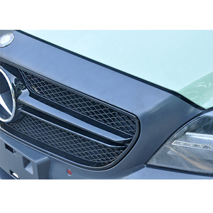 Kit de carrosserie pour <span class=keywords><strong>Mercedes</strong></span> Benz CLS W218 2010-2018 mise à niveau vers les systèmes CLS63 comprenant un pare-chocs avant et arrière avec grille - Product Image 6