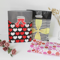 40*50cm Poignées découpées Porte-doigts Sacs cadeaux en plastique PE Sac à provisions pour vêtements Cosmétique Papeterie